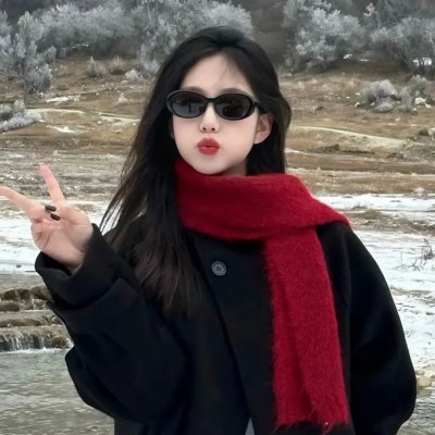 人前叫多莉，人后叫凯蒂 海报